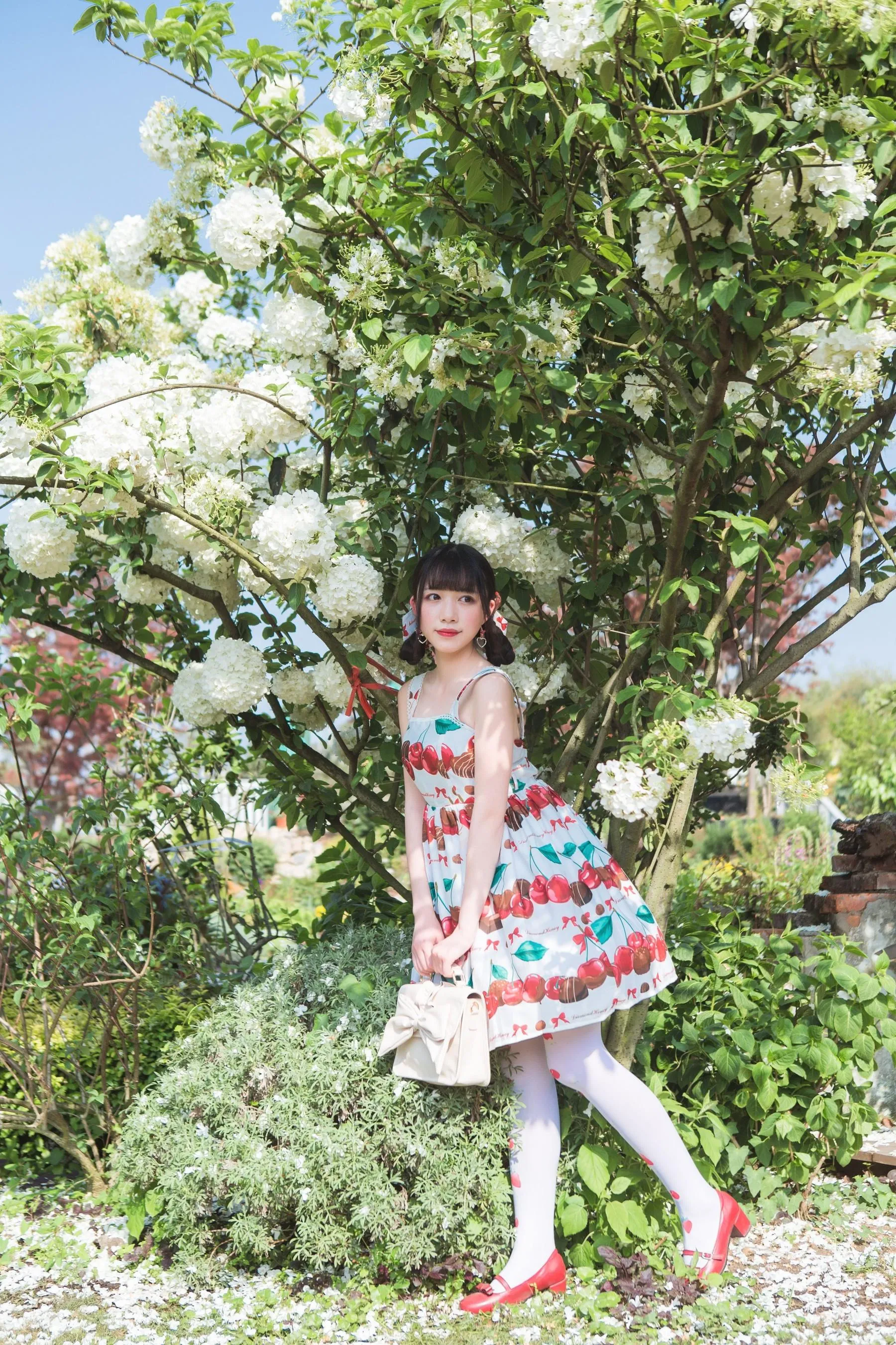 [艺图语] 2022.05.20 绣球花 小风 [43P]插图4